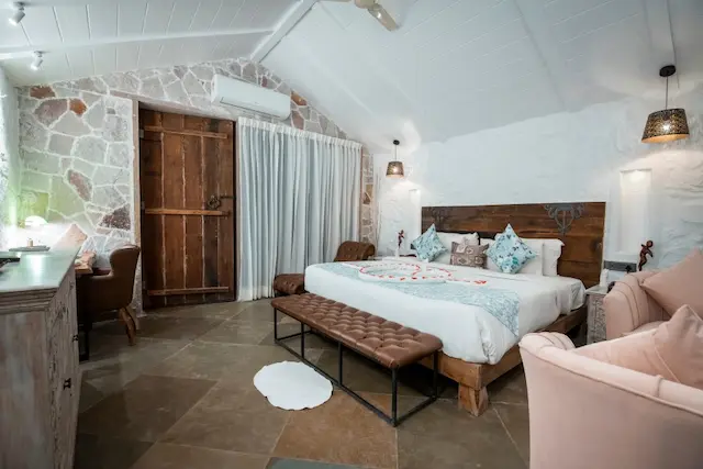 Winter Green Premium Cottage